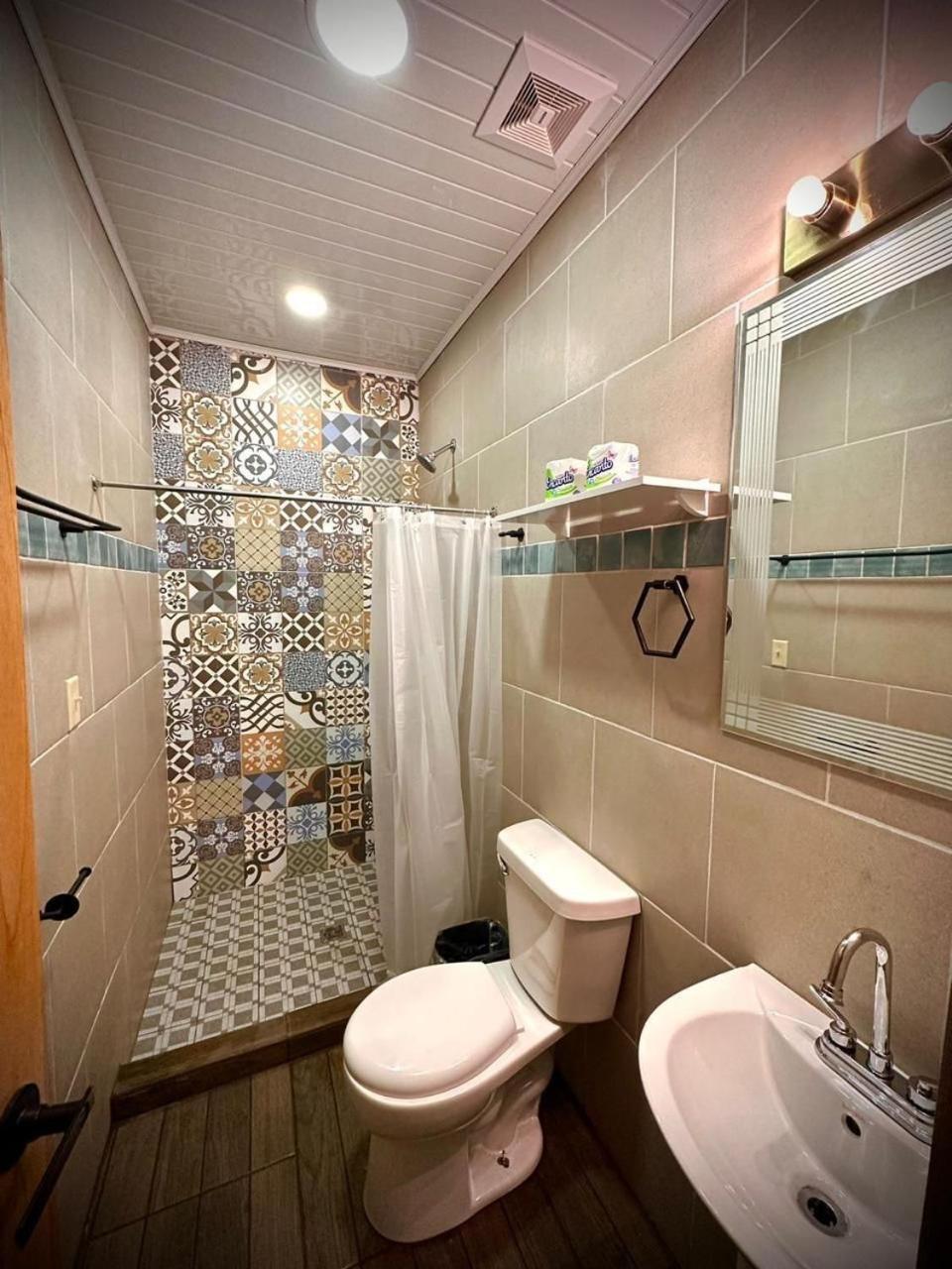 Blasina Beer Hostel Букет Екстериор снимка