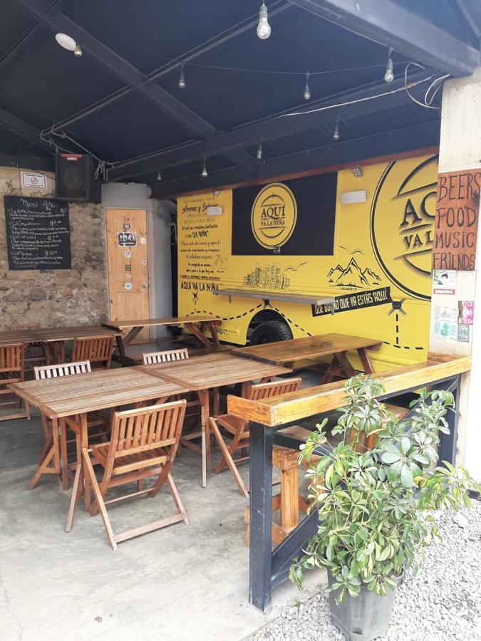 Blasina Beer Hostel Букет Екстериор снимка
